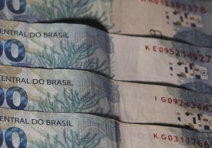 Pesquisa: imposto para super-ricos resultaria em justiça social